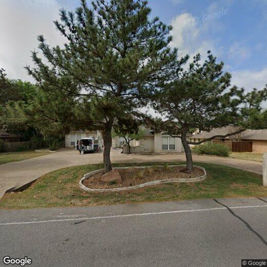 Foto principal - 9304 Ravenswood Rd