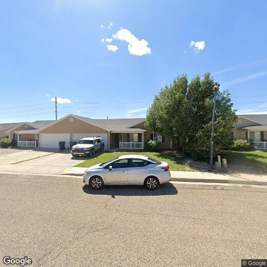 Single level Twinhome! House Rental in Cedar City, UT