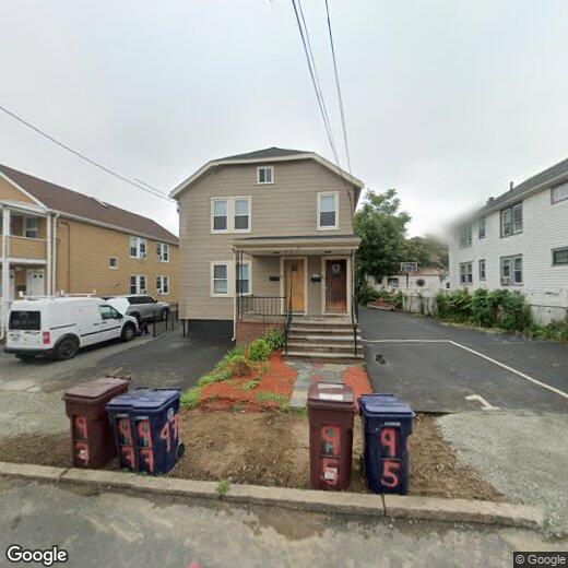 97 Lynn St Unit 2, Everett, MA 02149 Room for Rent in Everett, MA