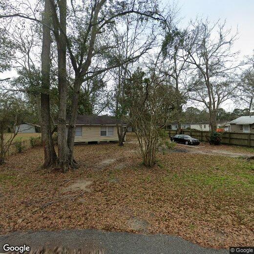 Primary Photo - 3257 Riverside Dr