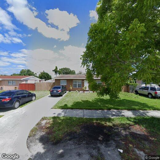 Foto principal - 6205 Rodman St