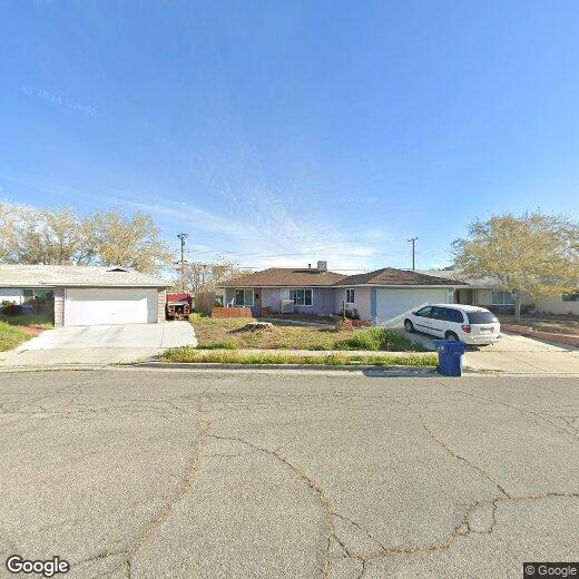 Primary Photo - 611 E Oldfield St