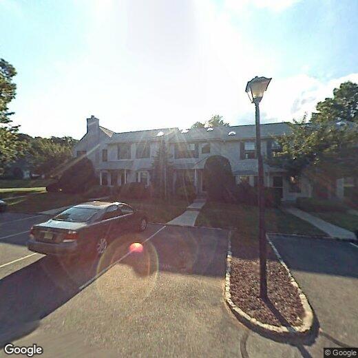 Foto principal - 404 Maplecrest Rd