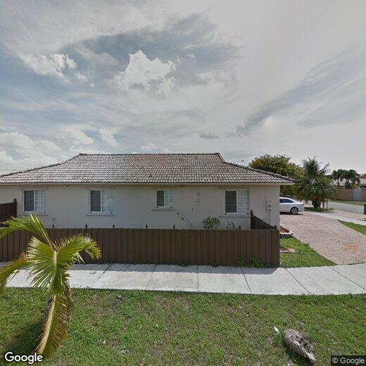 Foto principal - 12797 NW 99th Pl