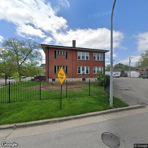 Primary Photo - 5401 S Grand Blvd