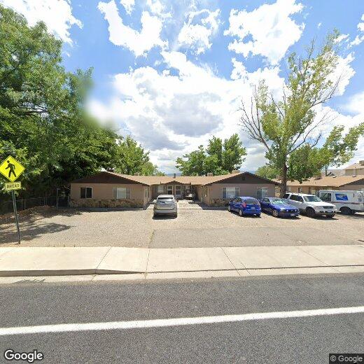 Primary Photo - 415 Independent Ave