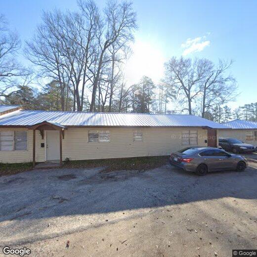 Primary Photo - 802 Malibu Dr