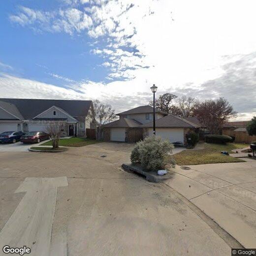 Primary Photo - 212 Wayside Ct