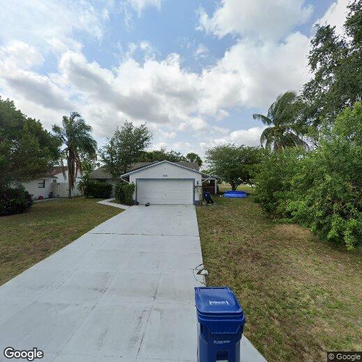 Foto principal - 6262 Adams St