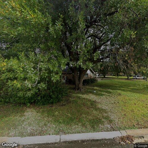847 w 18th st port arthur tx
