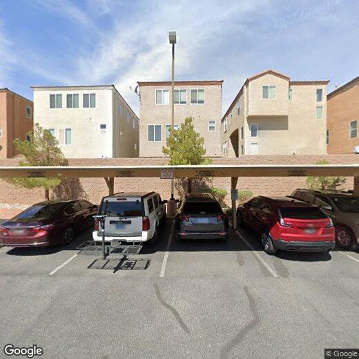 Primary Photo - 4778 Cortina Rancho St