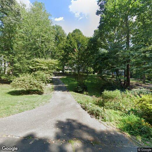 Foto principal - 305 Buford Rd
