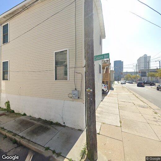 Primary Photo - 3 N Trenton Ave