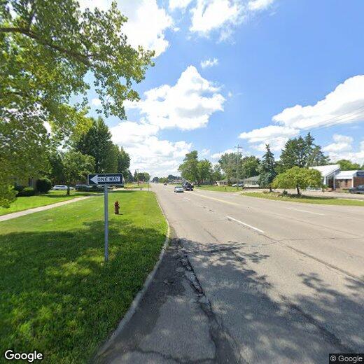 Foto principal - 668 Inkster Rd