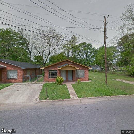 2118 Jemison Ave, Tuscaloosa, AL 35401 Townhome Rentals in Tuscaloosa