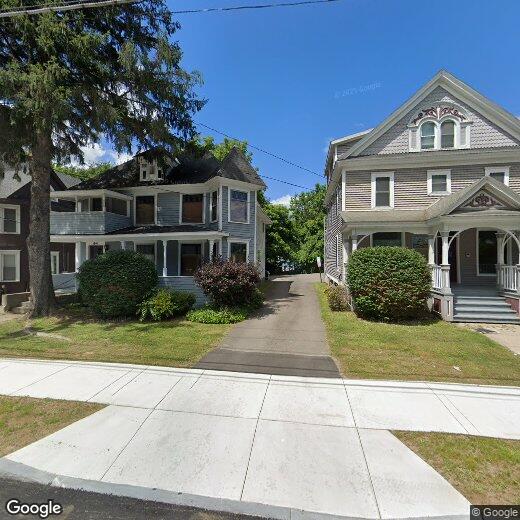 Primary Photo - 94 Groton Ave
