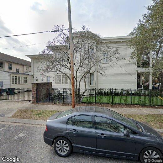 Primary Photo - 4200 St Charles Ave