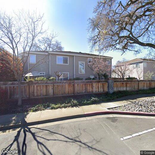 Primary Photo - 27 Oak Gate Pl