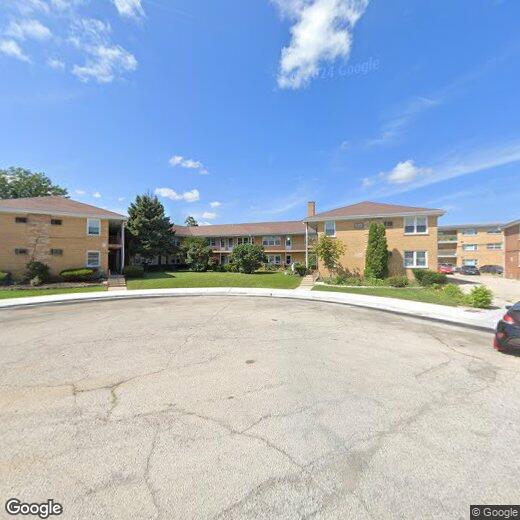 Primary Photo - 5916 N Odell Ave