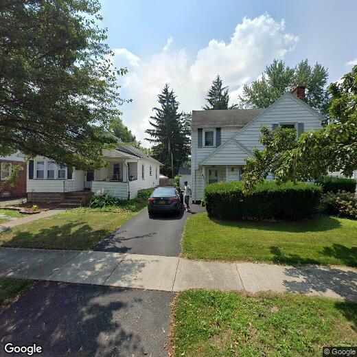 Primary Photo - 147 Rossiter Rd