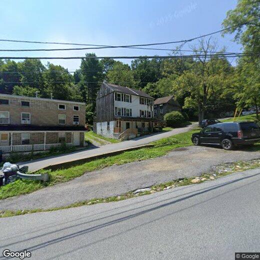 Primary Photo - Freshly renovated semi-detached 2-3 bedroo...