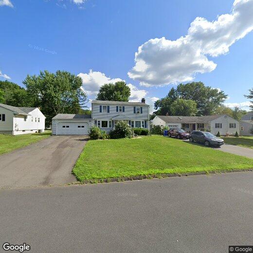 Primary Photo - 81 Rosewood Dr