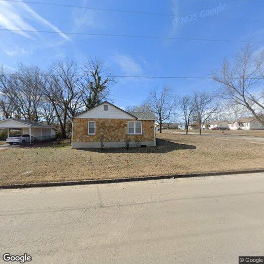 3046 E 9th St, Joplin, MO 64801 Condo for Rent in Joplin, MO