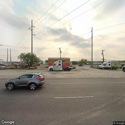 8111 Mines Rd, Laredo, TX 78045 Room for Rent in Laredo, TX