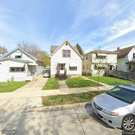 1124 S. 62nd Street, West Allis, WI 53214 Townhome Rentals in West