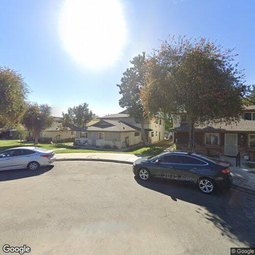 Foto principal - 1123 Carlsbad Pl