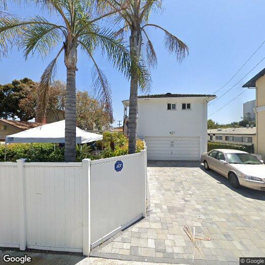 Foto principal - 952 Pacific Beach Dr