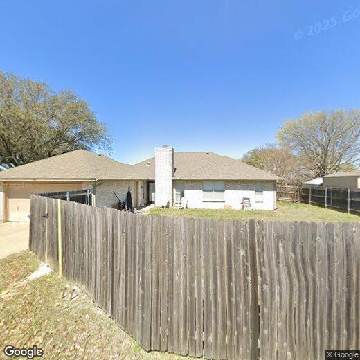 500 Maywood Ln, DeSoto, TX 75115 House for Rent in DeSoto, TX