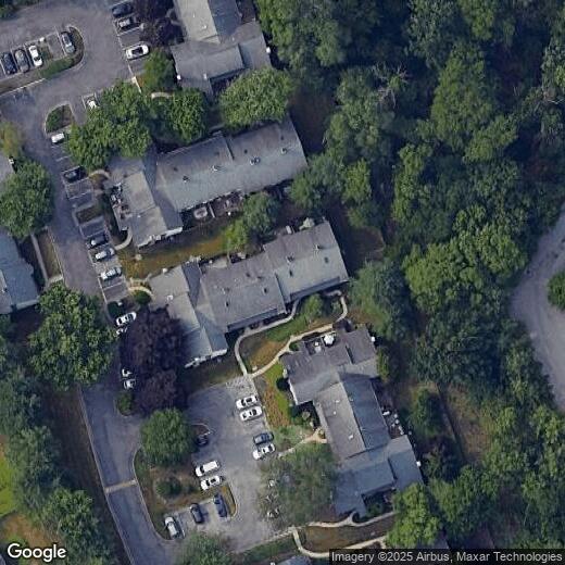 Primary Photo - 132 Pinecrest Ln