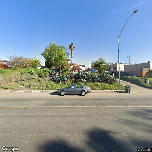 Primary Photo - 407 W San Ysidro Blvd