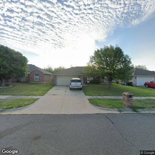 Primary Photo - 1825 Creekside Dr