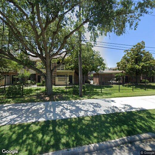 Primary Photo - 2121 El Paseo St