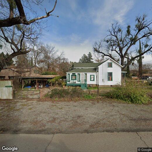 Primary Photo - 252 E 9th Ave