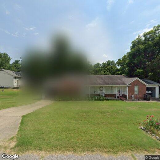 Primary Photo - 204 Drake Ave