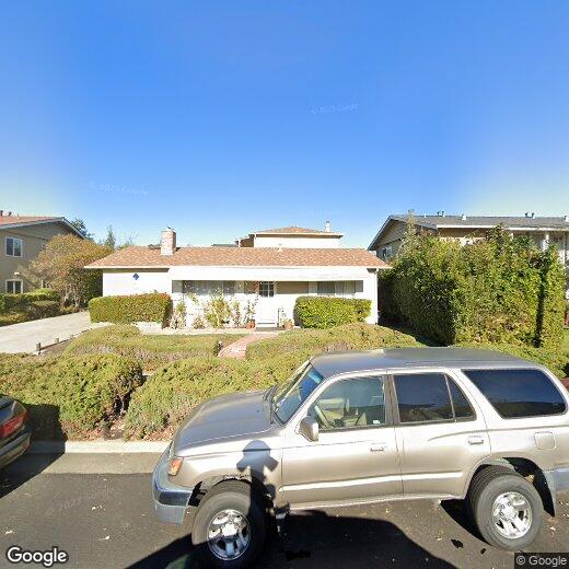 Primary Photo - 691 Grand Coulee Ave