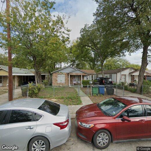 823 Angela St, San Antonio, TX 78207 Townhouse for Rent in San