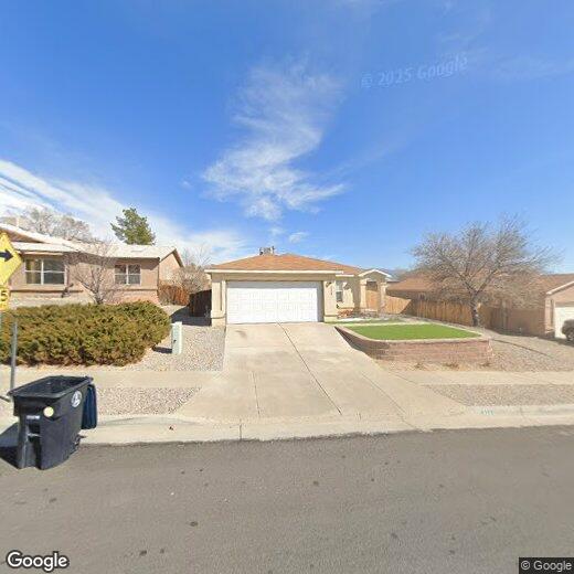 Primary Photo - 8300 Rancho Lucido NW