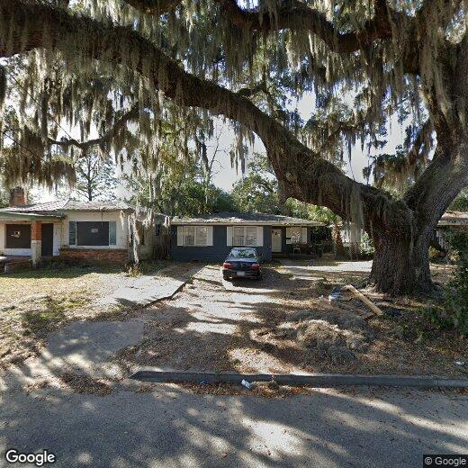 Primary Photo - 2137 Bolling St