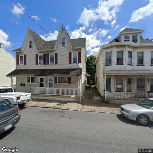 34 S 11th St Unit 3, Easton, PA 18042 Room for Rent in Easton, PA