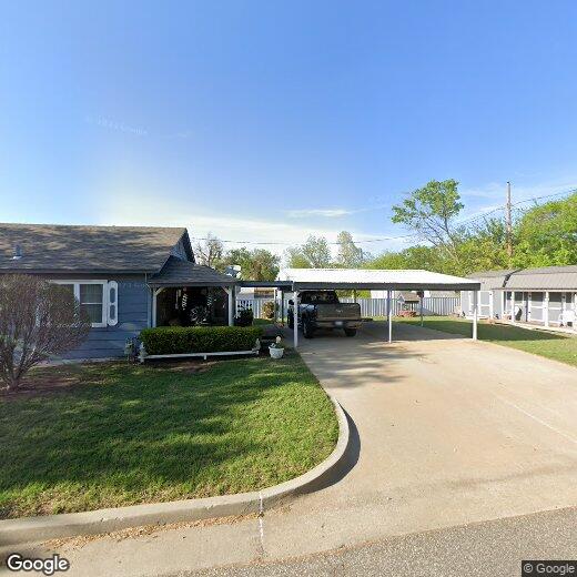 Primary Photo - 2105 N Pottenger Ave