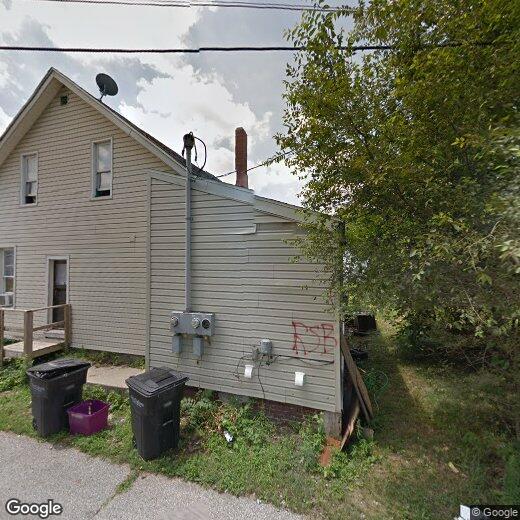 Foto principal - 1008 Salem St