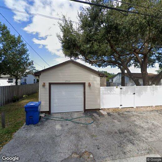 1710 38th Ave N, Saint Petersburg, FL 33713 House for Rent in Saint Petersburg, FL