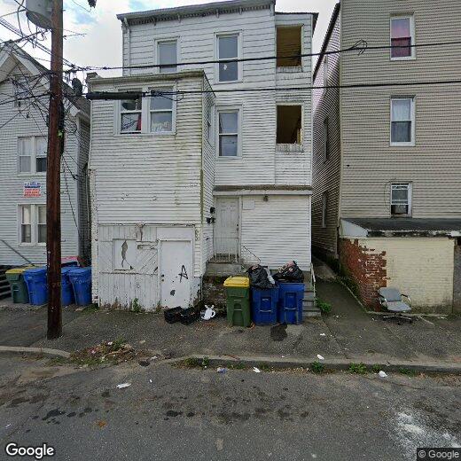 25 Green St Unit 2, Waterbury, CT 06708 Apartment for Rent in Waterbury, CT