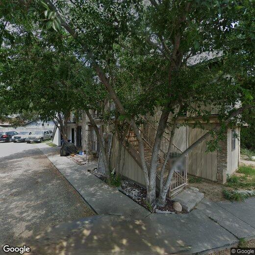 Primary Photo - 412 Gale St