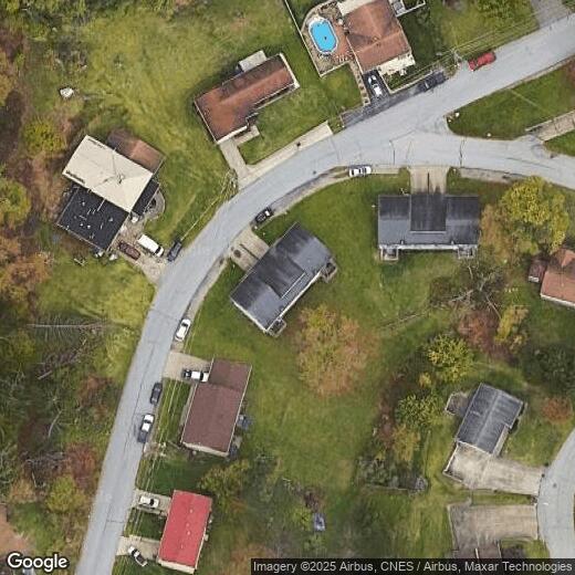 Primary Photo - 7 Oak Dr Cir