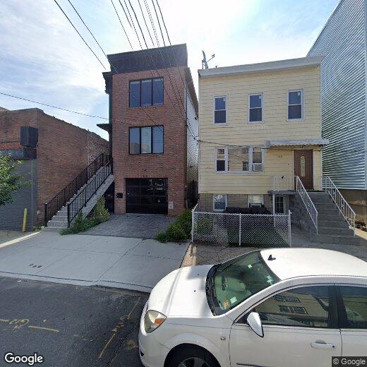 Primary Photo - 110 Sherman Avenue Unit 2